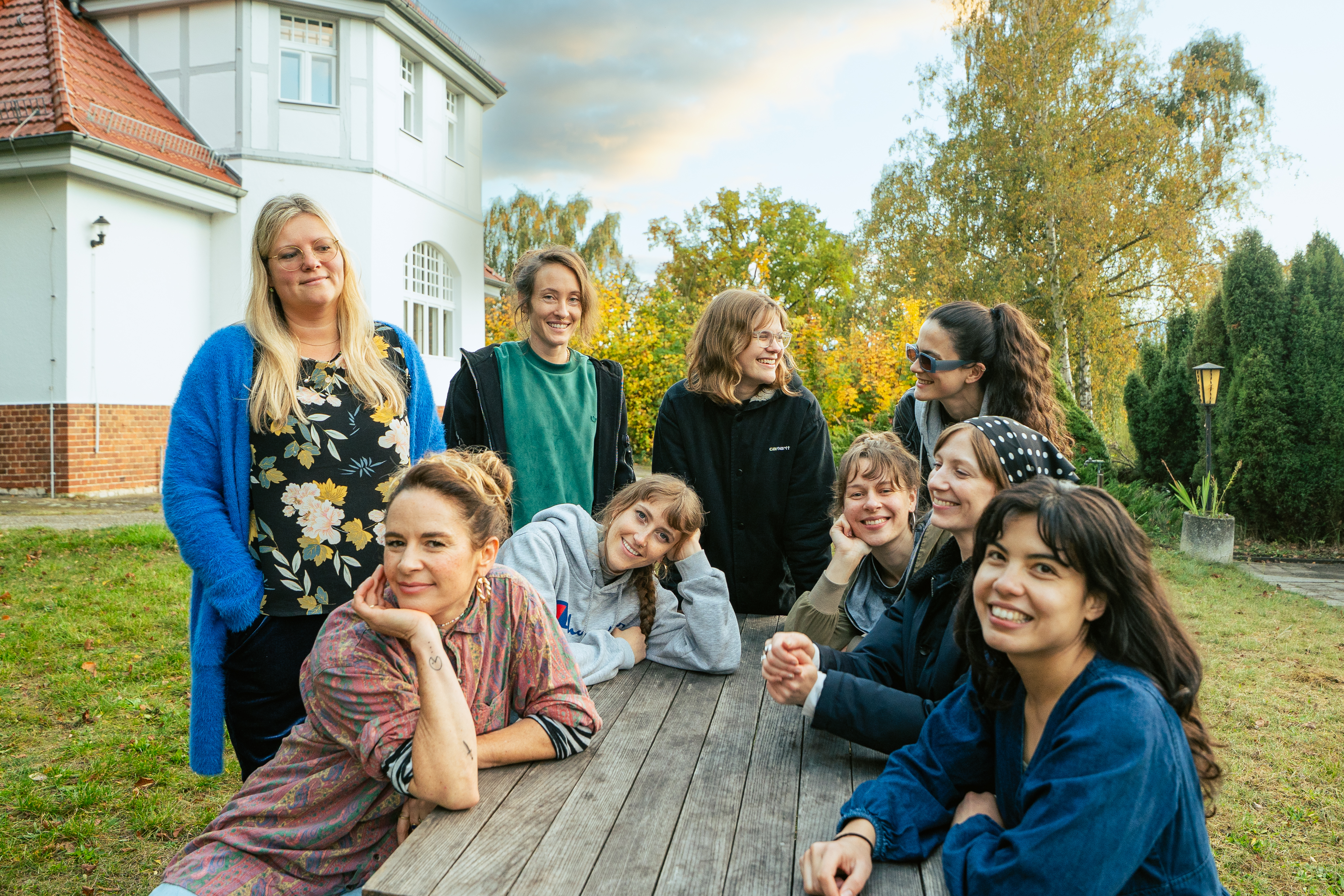 100% HER - Rise & Shine